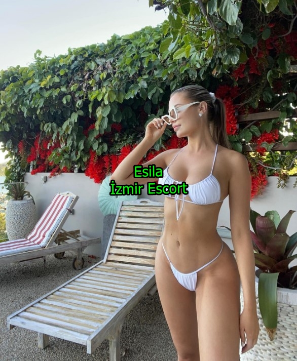 izmirescortesila-1 İzmir Escort Esila Partnerimi Azdırmaya Bayılıyorum